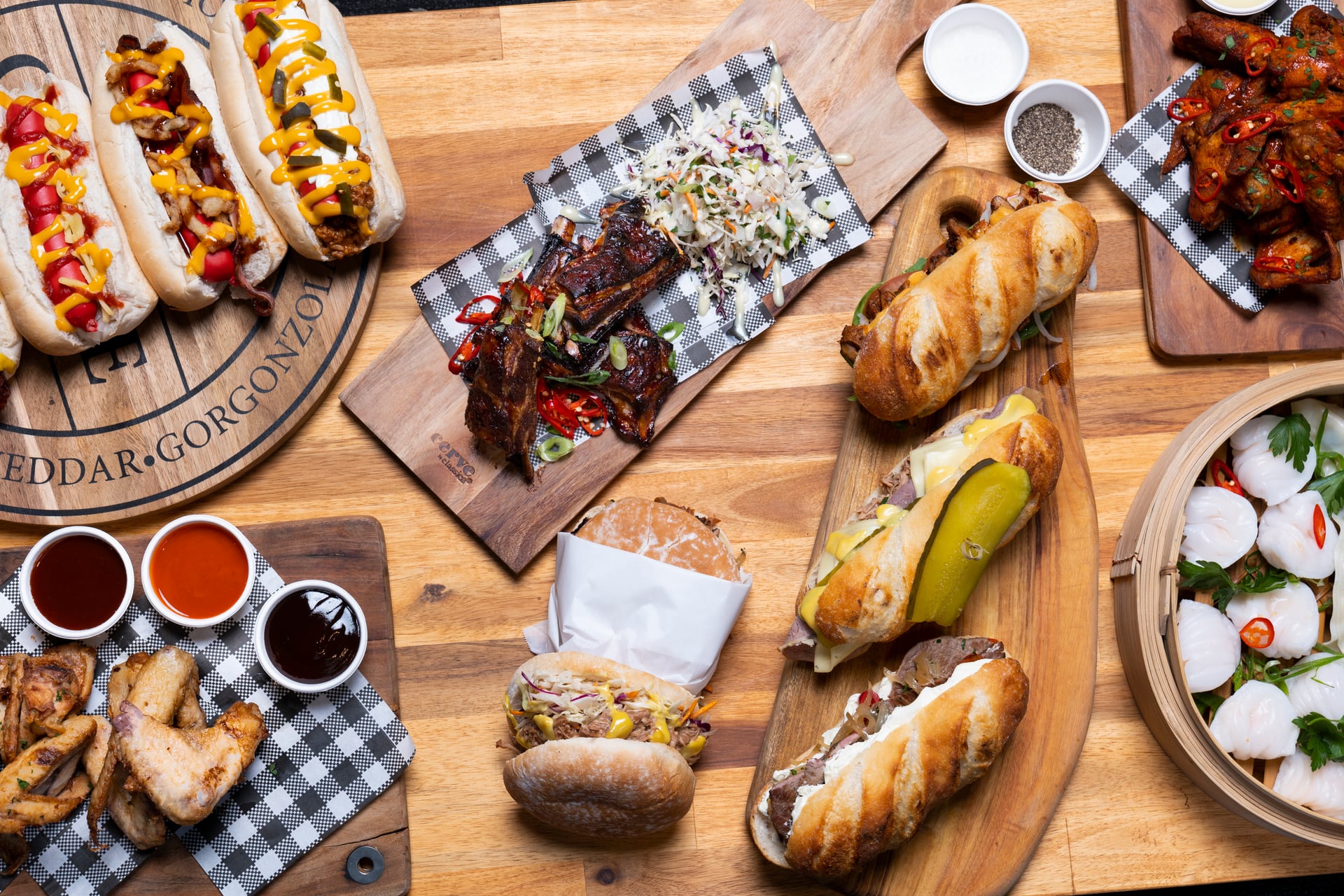 shop and dine